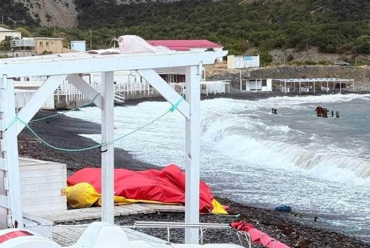 В Сочи прогнозируются усиление ветра и шторм